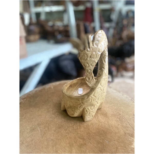 wooden giraffe shaped cupl 2