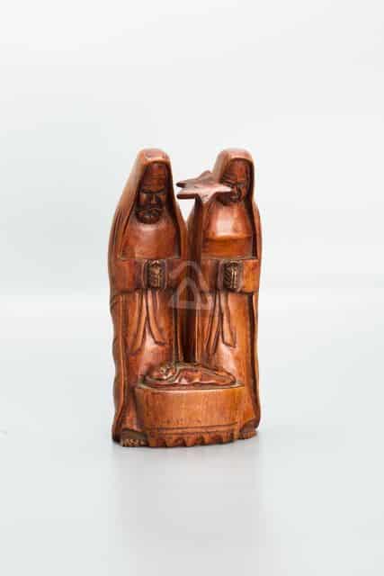 wooden marry joseph and baby jesus 2
