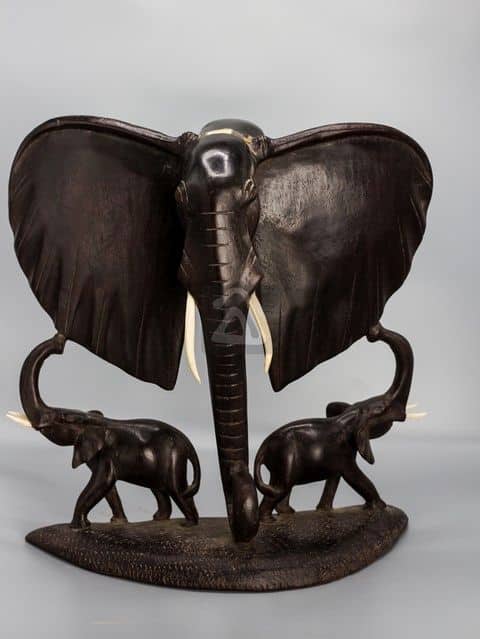 wooden three elephants